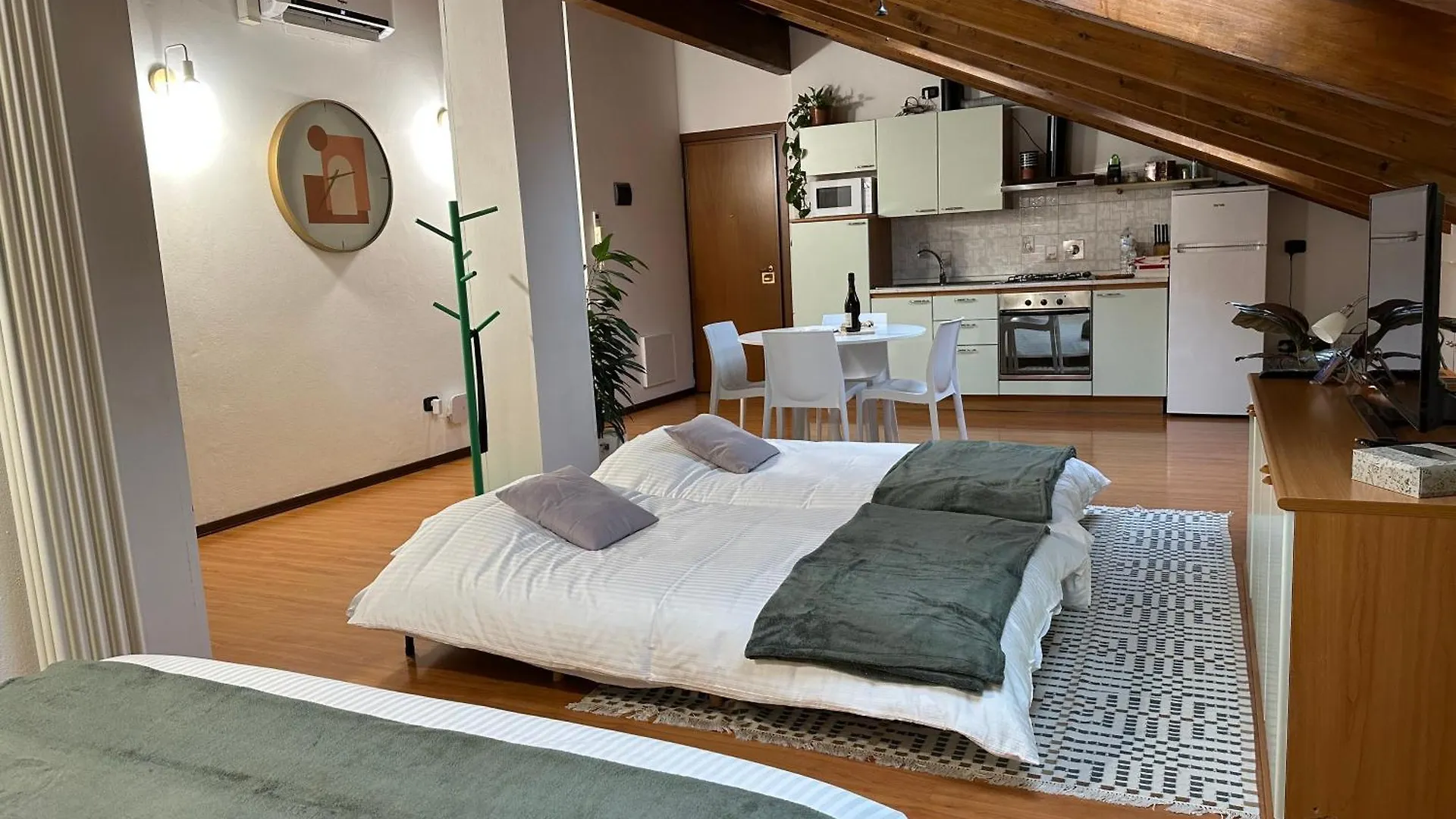 Sky Attic A Reggio Emilia Apartment Italy